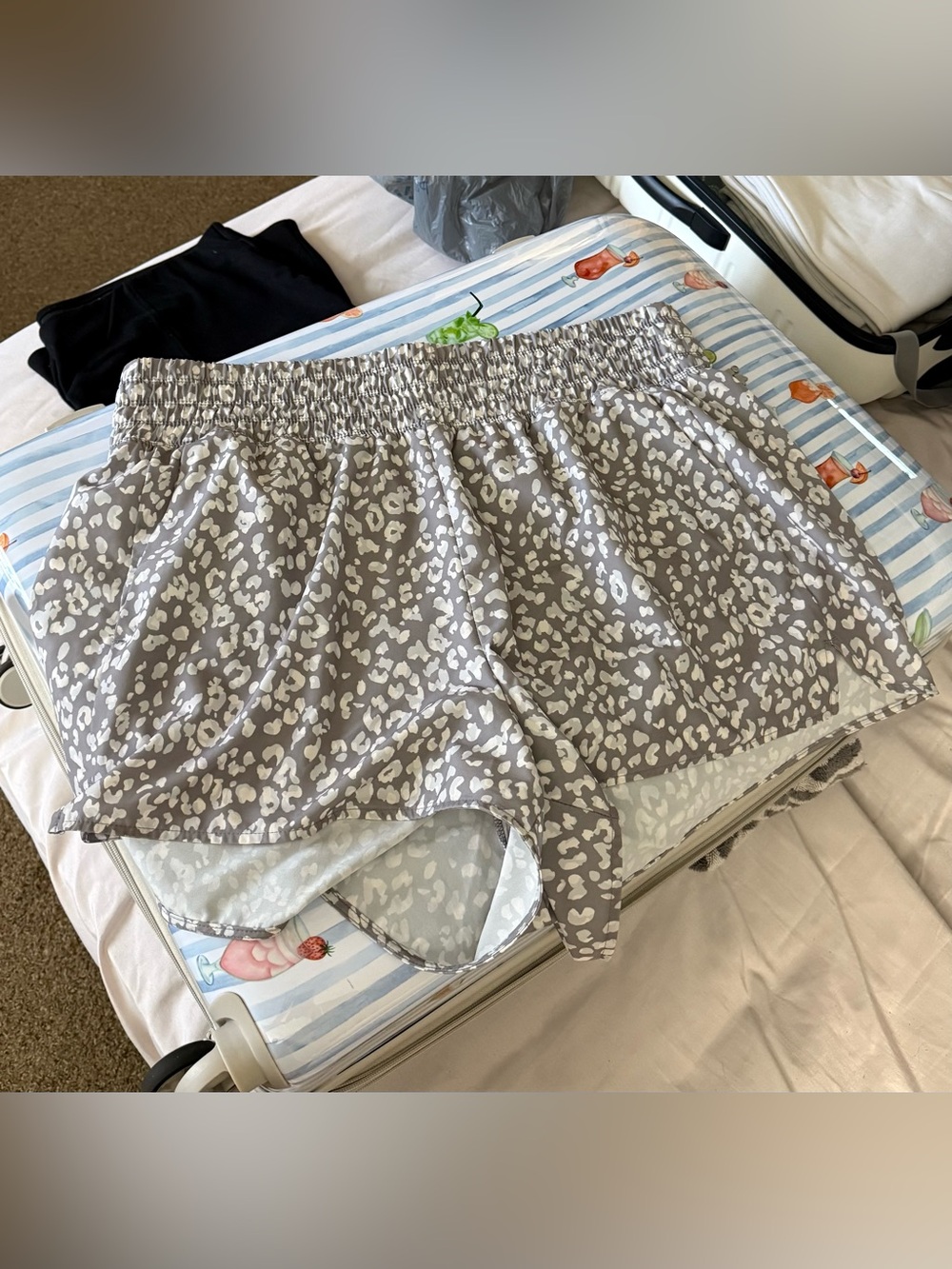 Old Navy Gray and White Leopard-Print Active Shorts